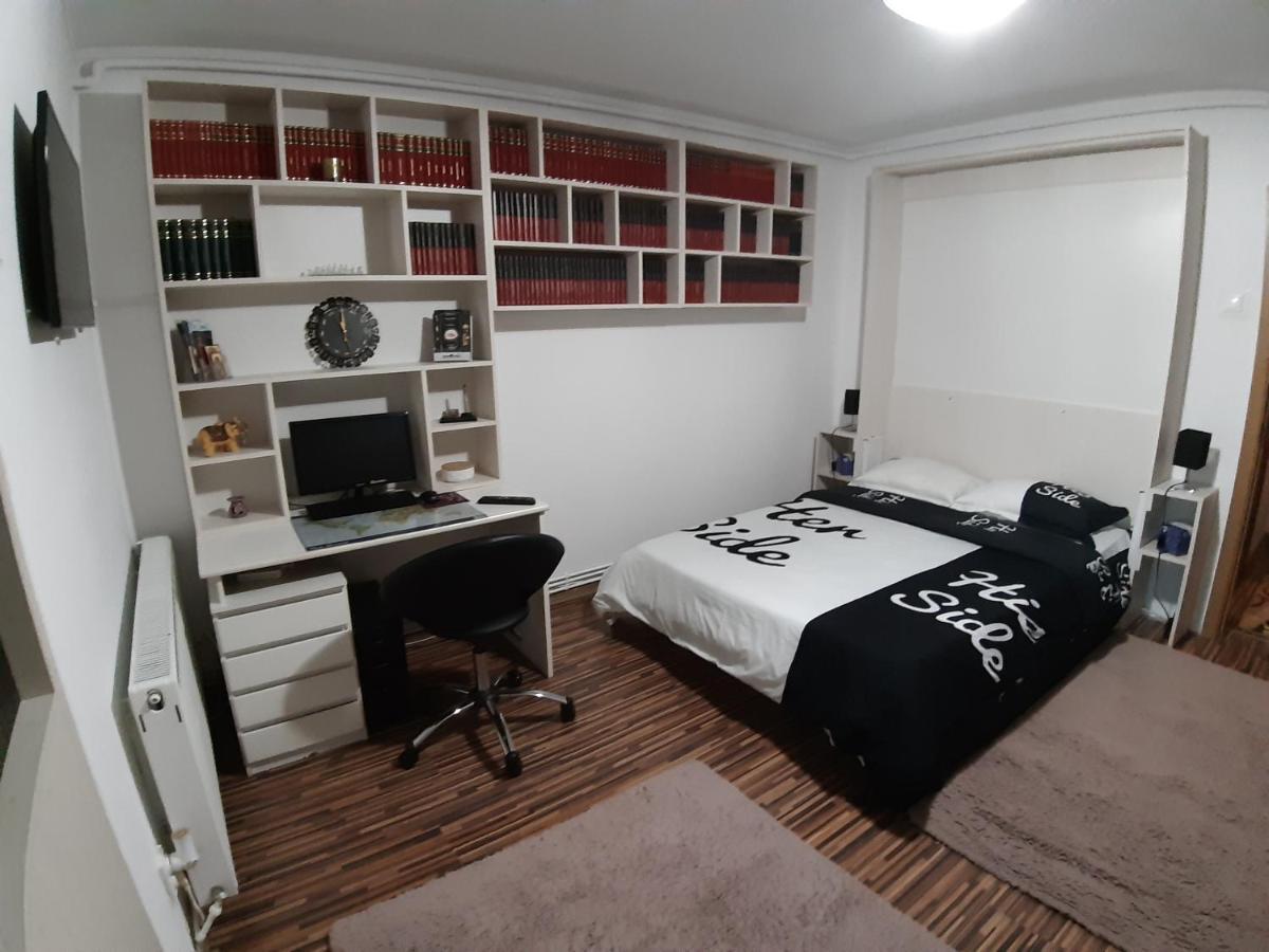 Apartament Dacia Targu-Mures Bagian luar foto
