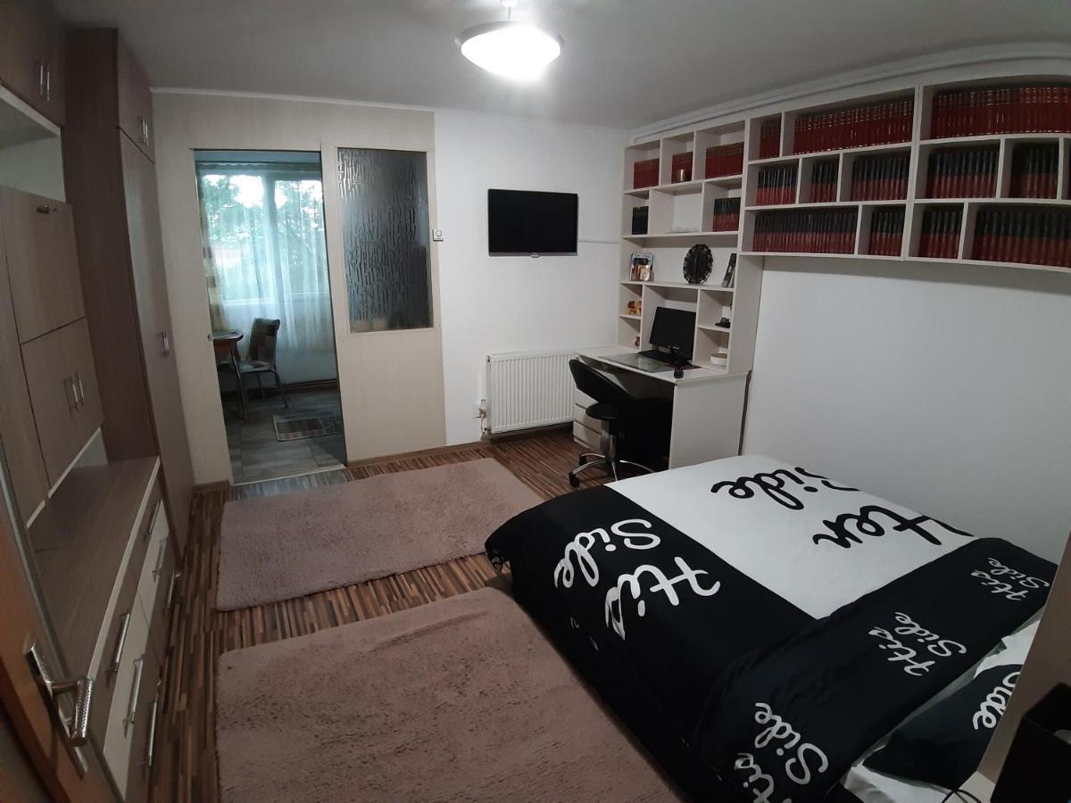 Apartament Dacia Targu-Mures Bagian luar foto